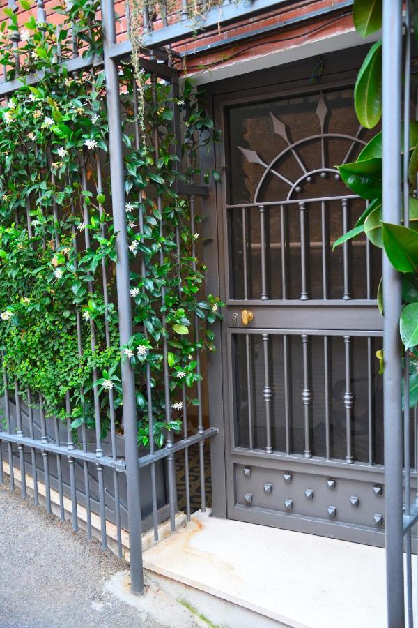 ホテル Regal House Roma Capucci 6 エクステリア 写真